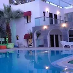 Ξενοδοχείο Alvin 3*