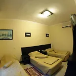 Alvin Ξενοδοχείο 3*